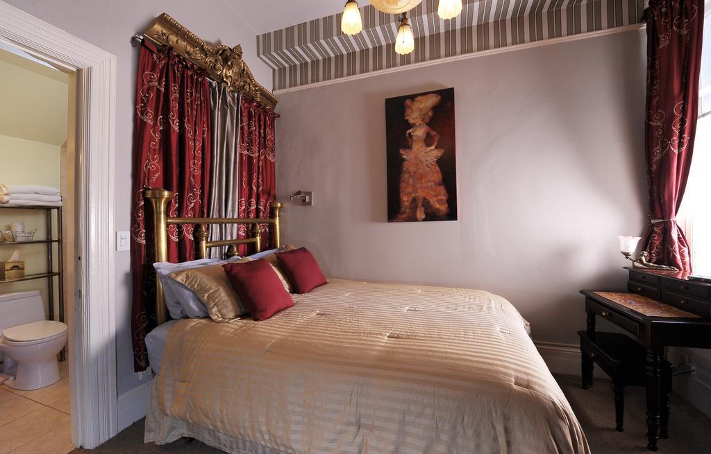 Noe'S Nest Bed And Breakfast Сан Франциско Екстериор снимка